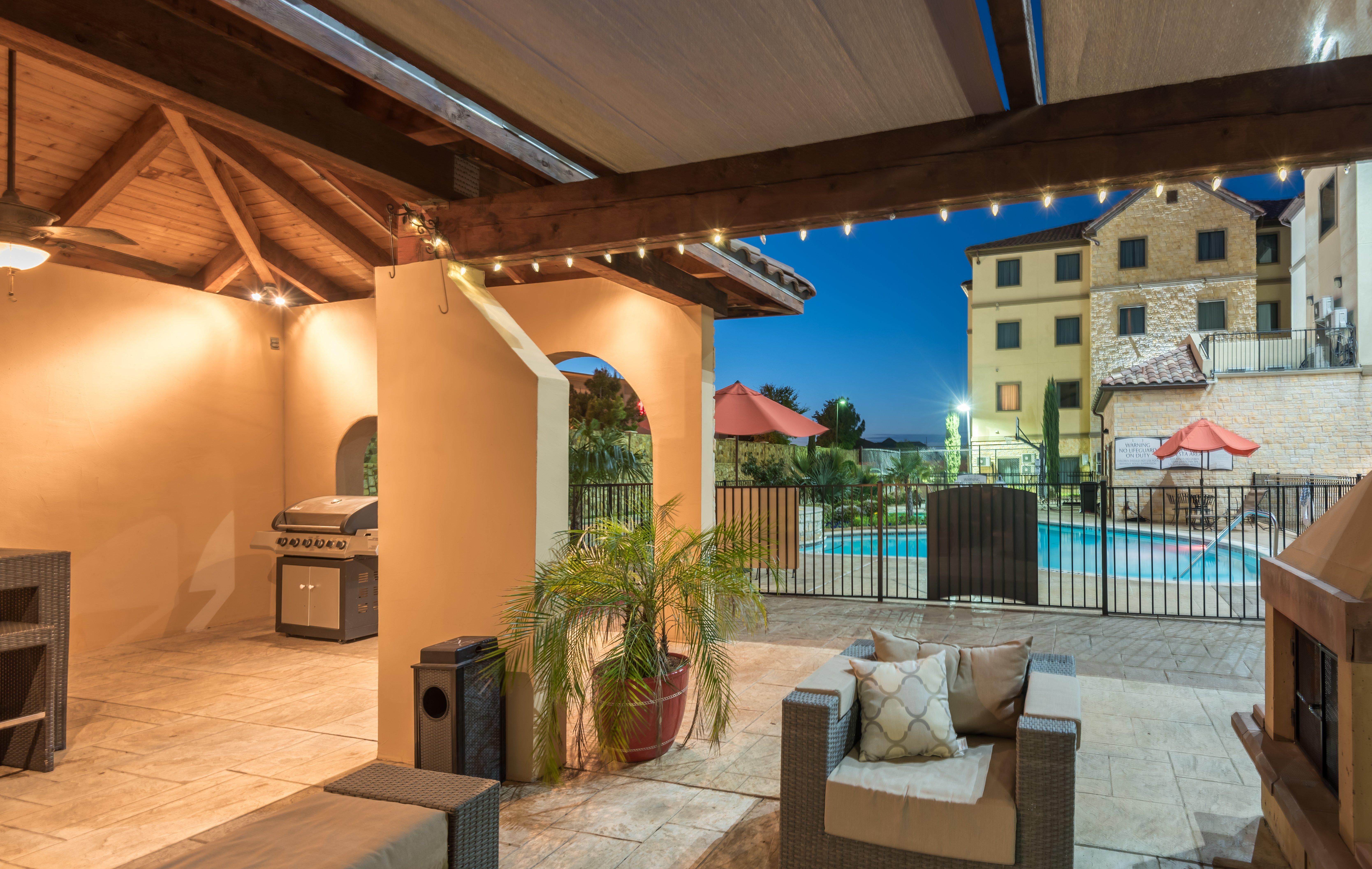 Staybridge Suites Dfw Airport North By Ihg Irving Exterior photo