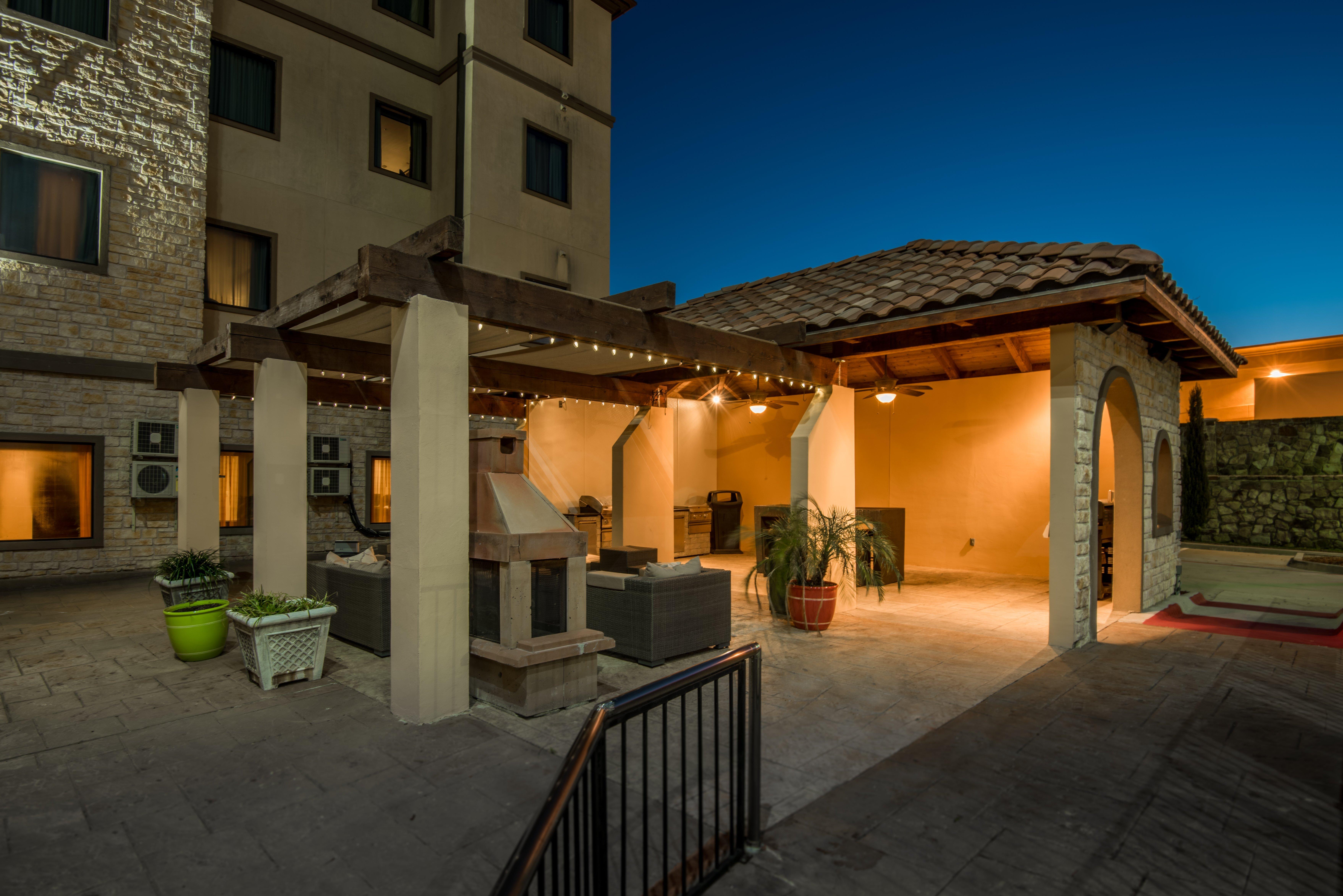 Staybridge Suites Dfw Airport North By Ihg Irving Exterior photo