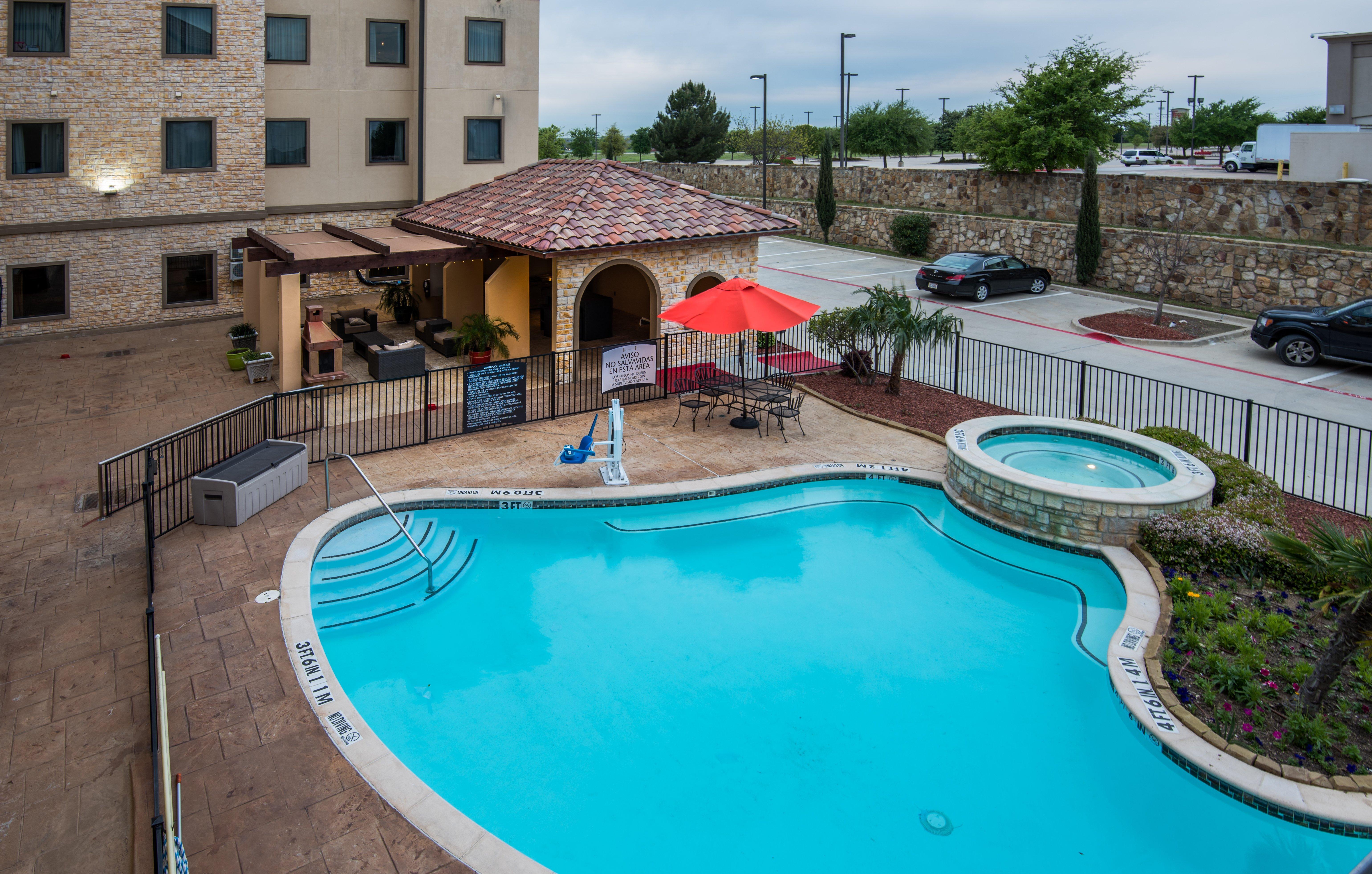 Staybridge Suites Dfw Airport North By Ihg Irving Exterior photo
